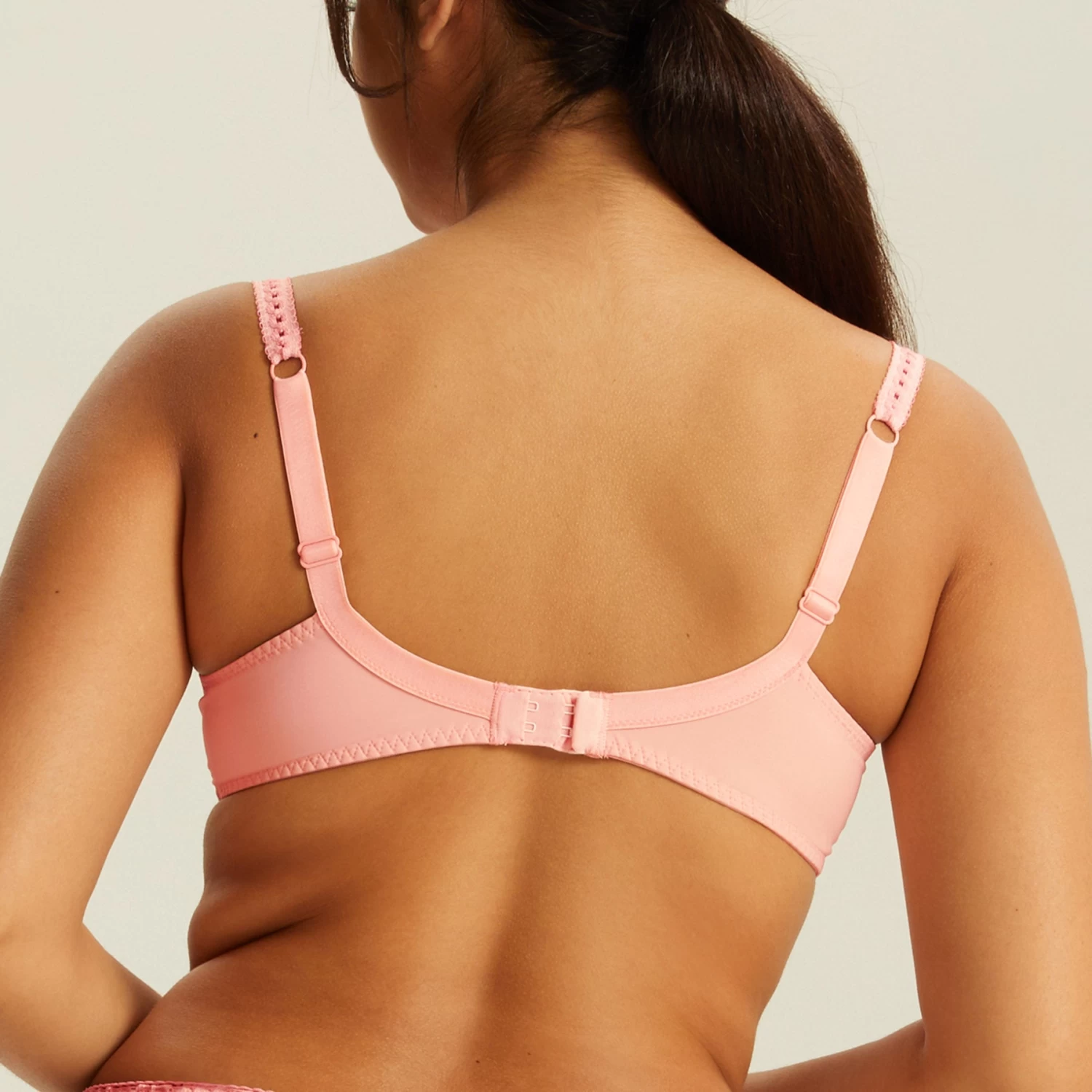 Soutien-gorge Emboîtant Avec Armatures Romance AMELIA 4 Soutien-gorge Emboîtant Avec Armatures Romance AMELIA – Image 2