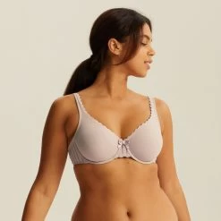 Soutien-gorge Emboîtant Avec Armatures Beige Noisette Stockholm -Soutiens-gorge Boutique BL44446 042 WEB 1 604699ea b6cf 4e32 b234 24b9d2b51f9f